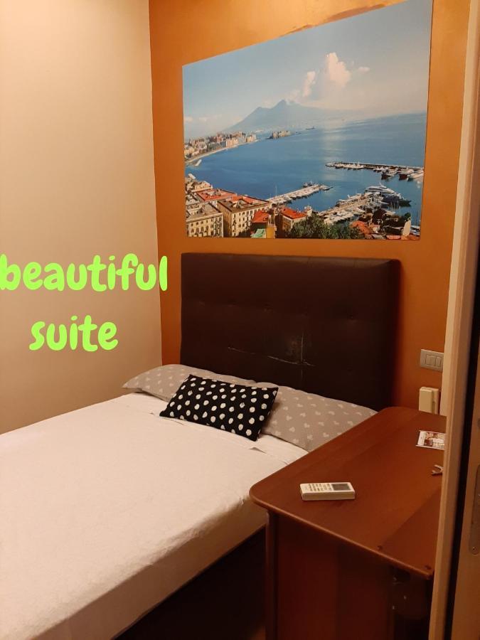 Bed and Breakfast Beautiful Beb Neapel Exterior foto