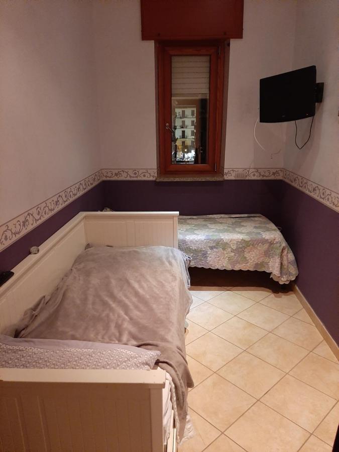 Bed and Breakfast Beautiful Beb Neapel Zimmer foto