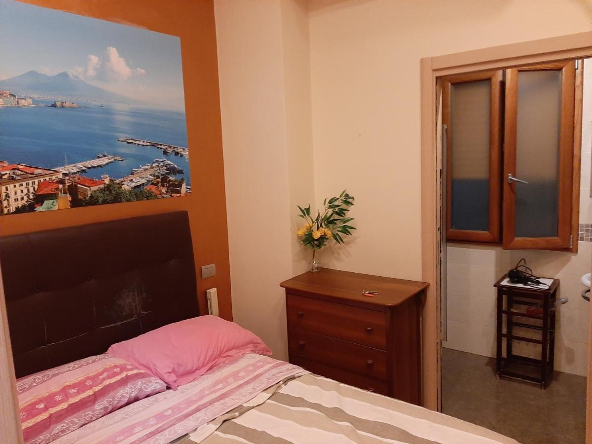 Bed and Breakfast Beautiful Beb Neapel Zimmer foto